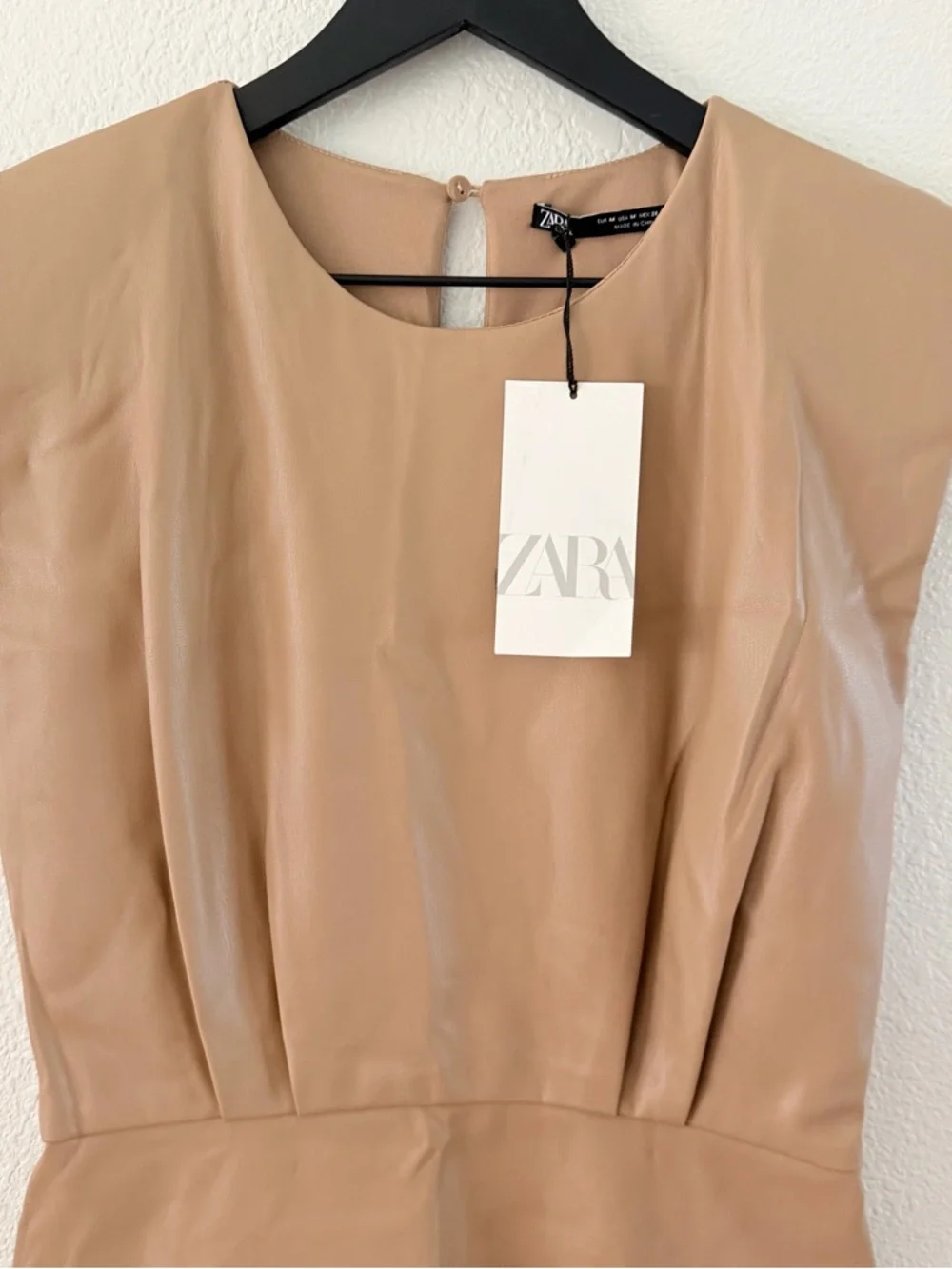 NWT Zara Sleeveless Shoulder Pad Cinch Waist Mini Dress Faux Leather Brown Tan M
